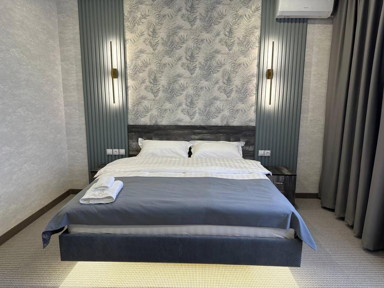 Grand Way Hotel Taraz Kültér fotó